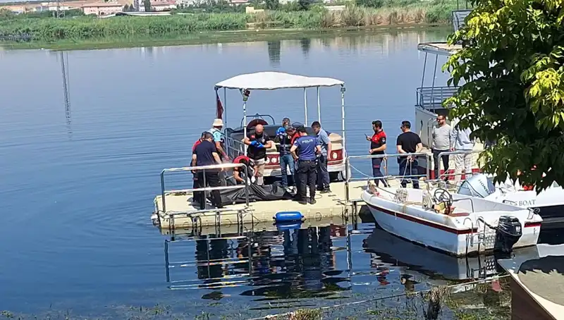 Fırat Nehri'nde Gizemli Ölümlerin Ardındaki Erik Cesedi Ortaya Çıktı