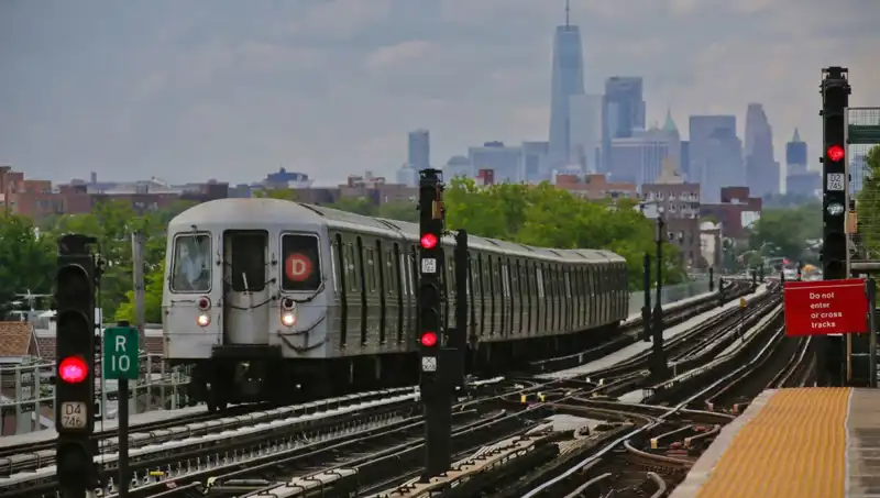 Metro Sörfü Nedir? 15 Yaşındaki Çocuk Bu Oyunun Kurbanı Oldu