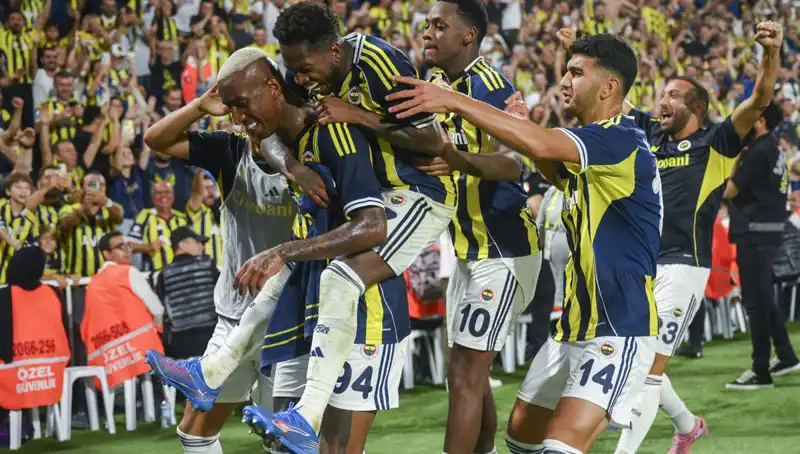 Fenerbahçe'ye Rekor Gelir: Turizmle Kasa Dolu!