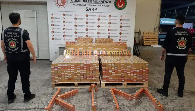 Atvin'de Gümrük Kaçağı 27 Bin Paket Elektronik Sigara Kartuşu Ele Geçirildi!
