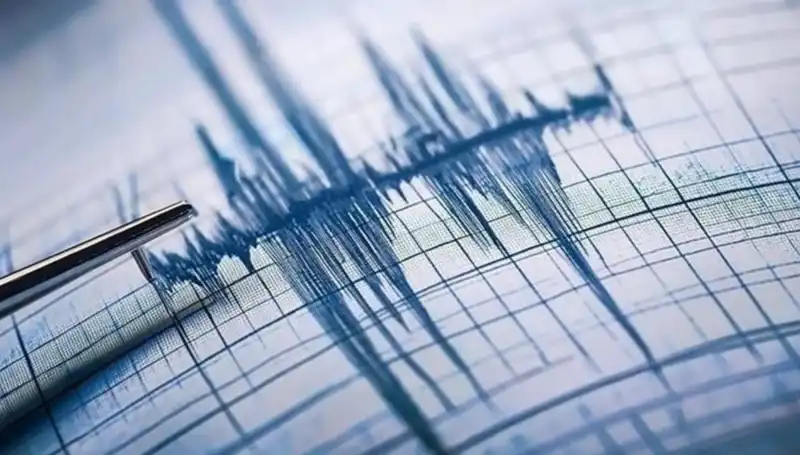Antalya’da Beklenmedik Deprem: 3.9 Büyüklüğündeki Sarsıntı Neler Getirdi?