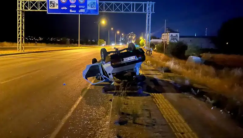 TIR, Otomobili Sıkıştırdı: Korkunç Kaza Görenlerin Hayatını Değiştirdi