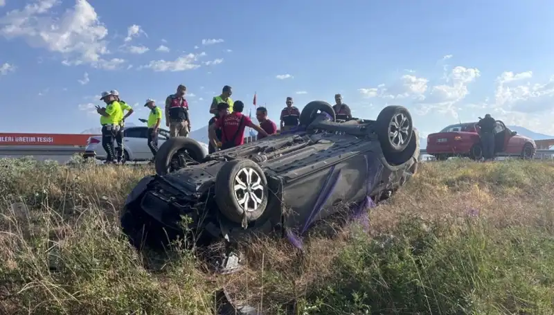 Nişan Töreninden Dönüşte Gelen Trajik Kaza: 1 Ölü, 4 Yaralı